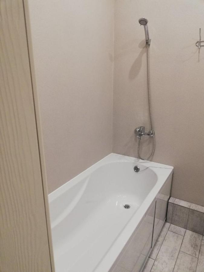 Ferienwohnung Vydatny Adpachynak Hrodna Exterior foto